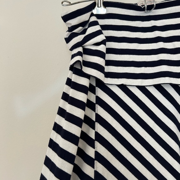 Black and White Striped Maxi Dress - Picture 3 of 6